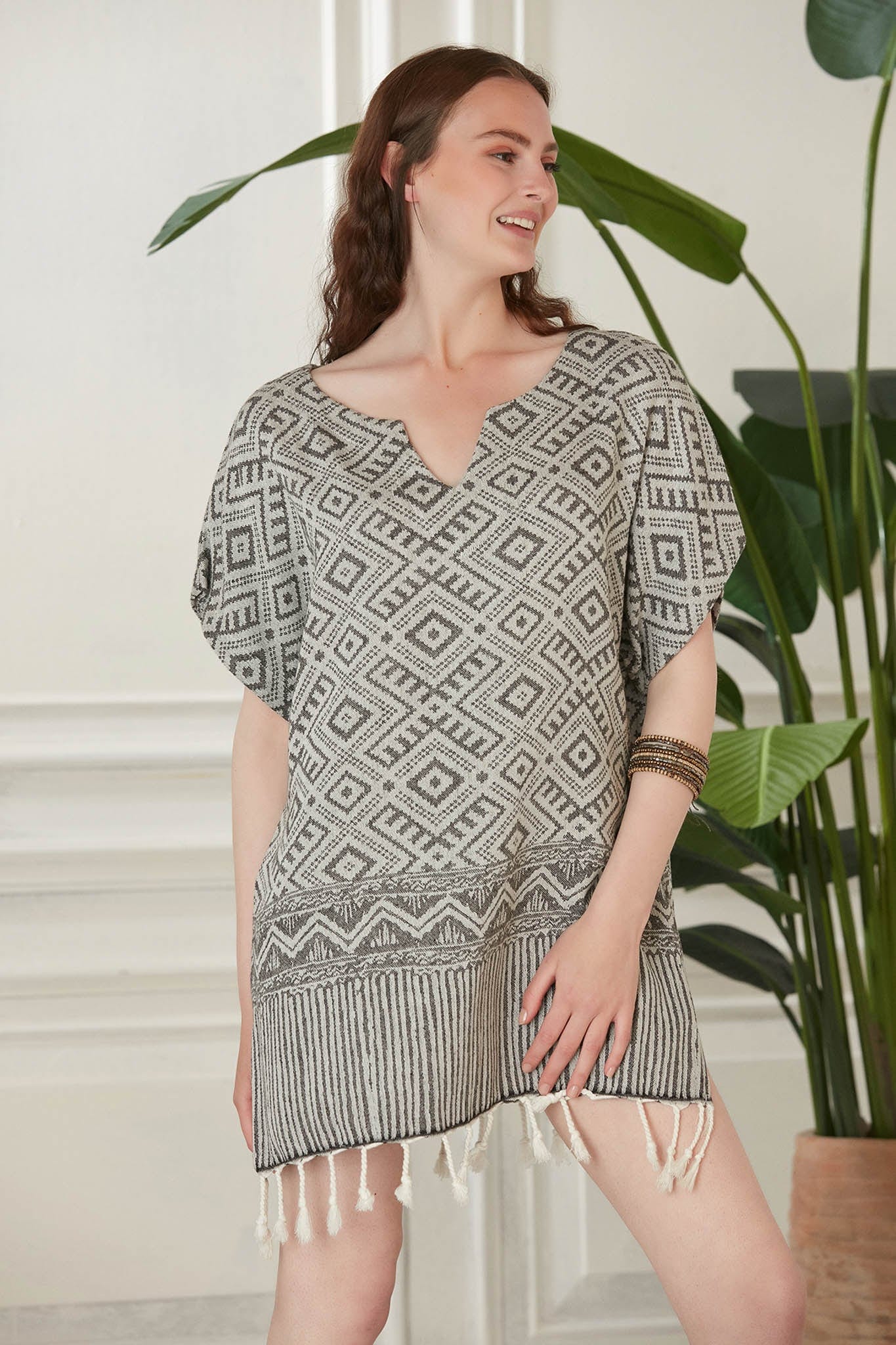 Begonville Tunik Peak Bambu Tunik